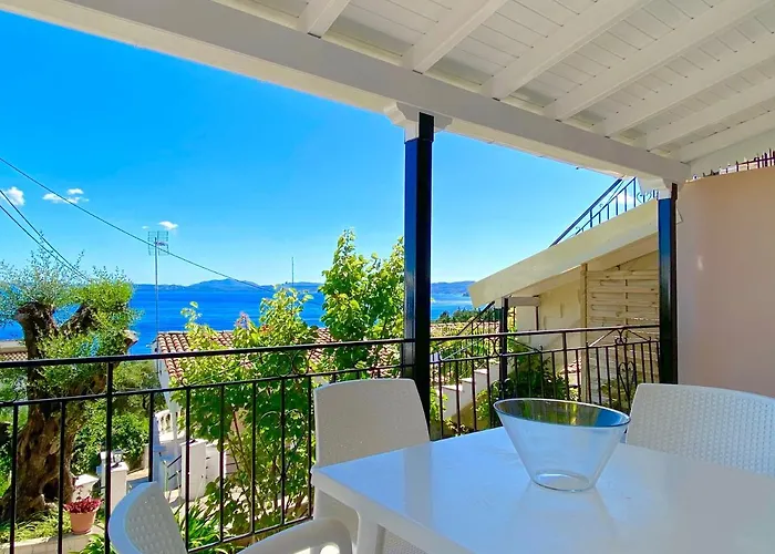 Nissaki Apartments&Vasilis House